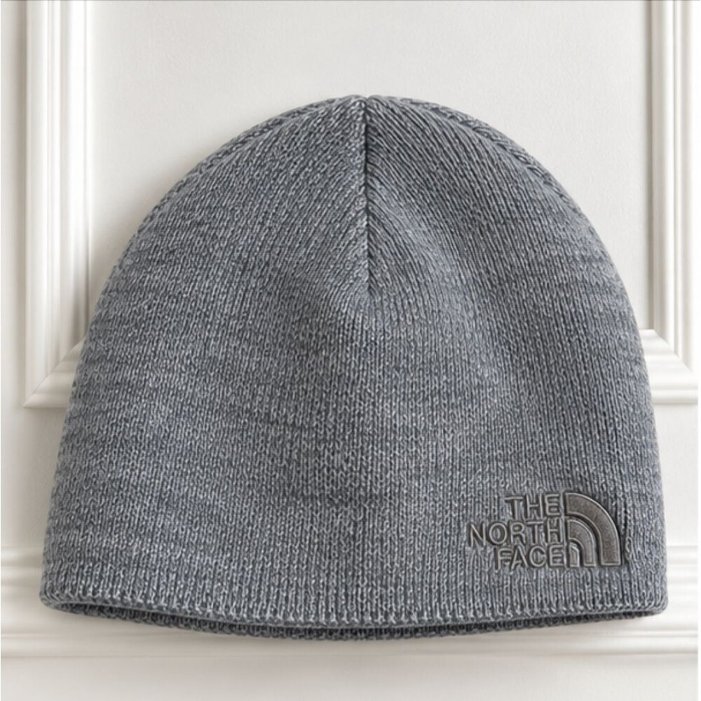 The North Face Gray Ribbed Knit Beanie Unisex Embroidered Logo Skull Cap